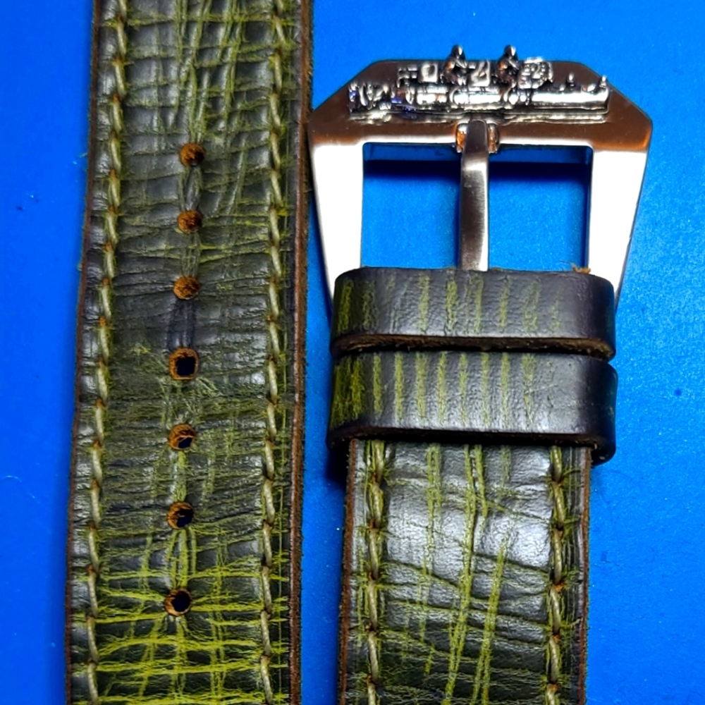 Custom Vintage Distressed Leather Strap 26mm